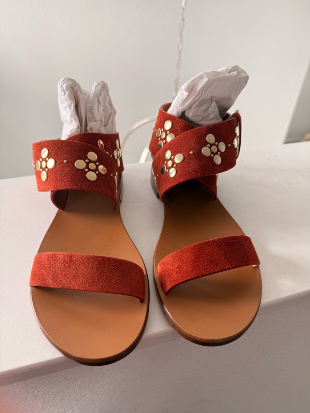 NWT Frye - Halle Stud Sandals, size 6.5, in “Rust” suede.